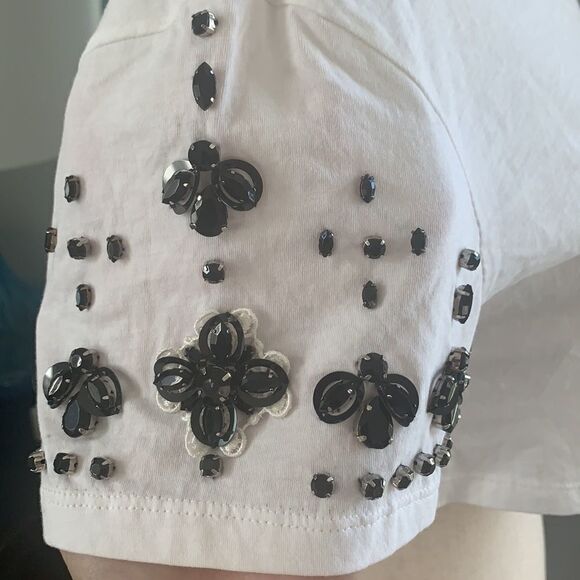 Cami NYC Crop Top ‘The Theo’ - Picture 3 of 8